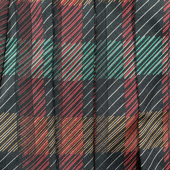 Vintage Notations Burgundy Plaid Blouse Satin Button Shoulder Long Sleeve Large - Picture 10 of 11